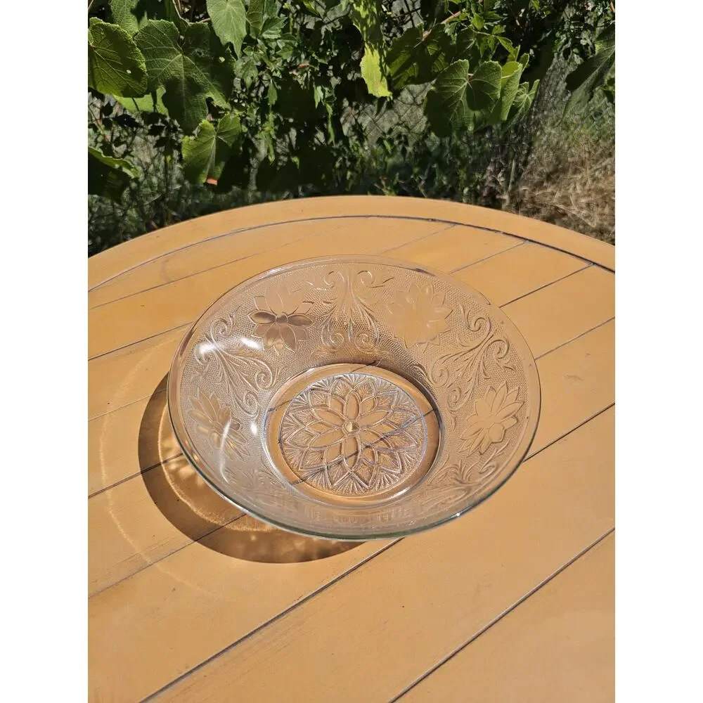Vintage Indiana Glass Sandwich Clear Fruit Bowl